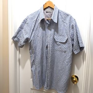 3/$15 Vintage Men's Short Sleeve Button down Checks Shirt
